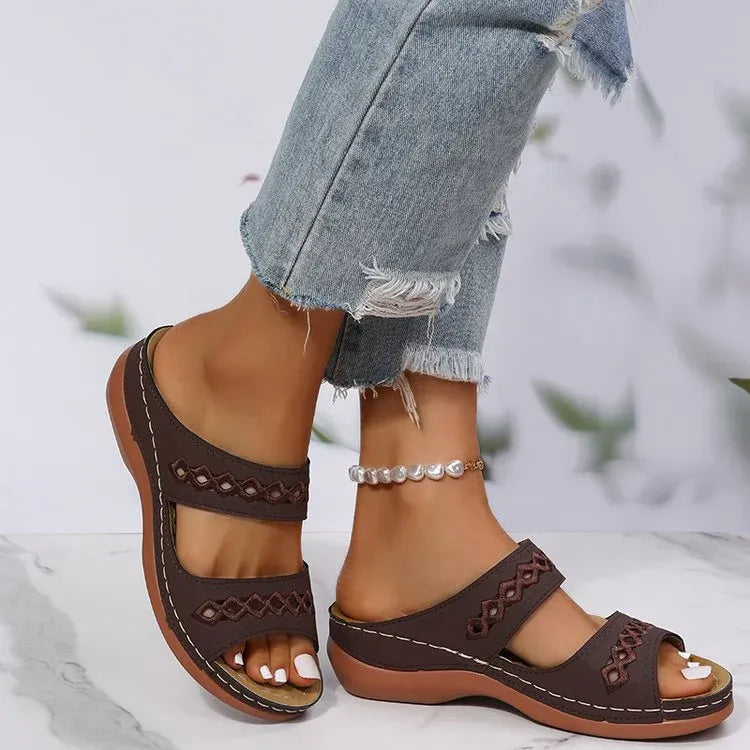 Women’s Cutout Comfort Slide Sandals