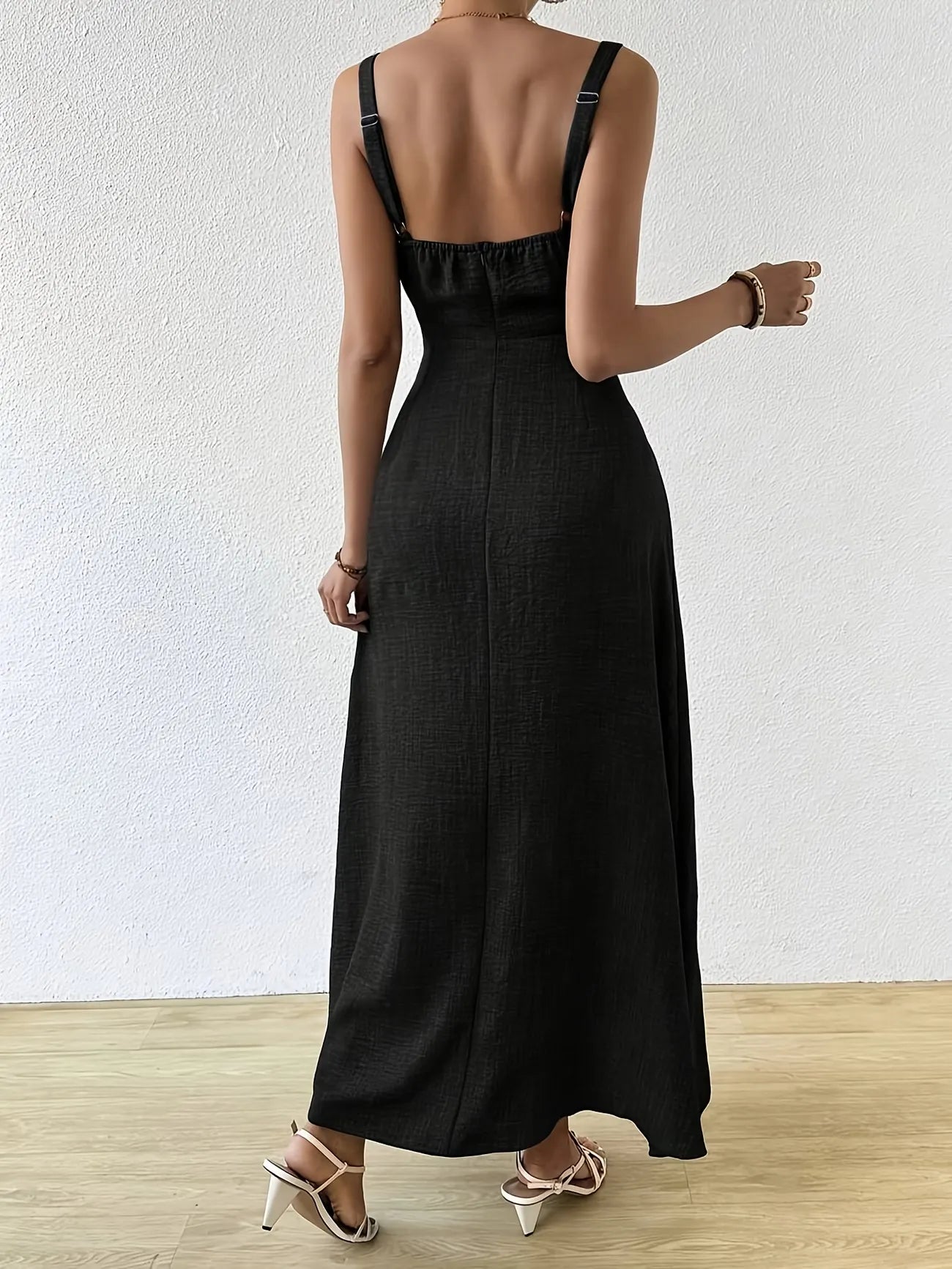 Women's Tie-Front Square Neck Maxi Dress