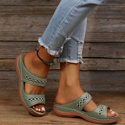 Women’s Cutout Comfort Slide Sandals