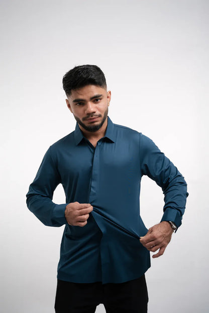 Men’s Wrinkle-Resistant Long-Sleeve Dress Shirt
