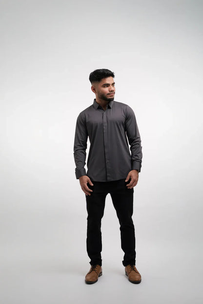 Men’s Wrinkle-Resistant Long-Sleeve Dress Shirt