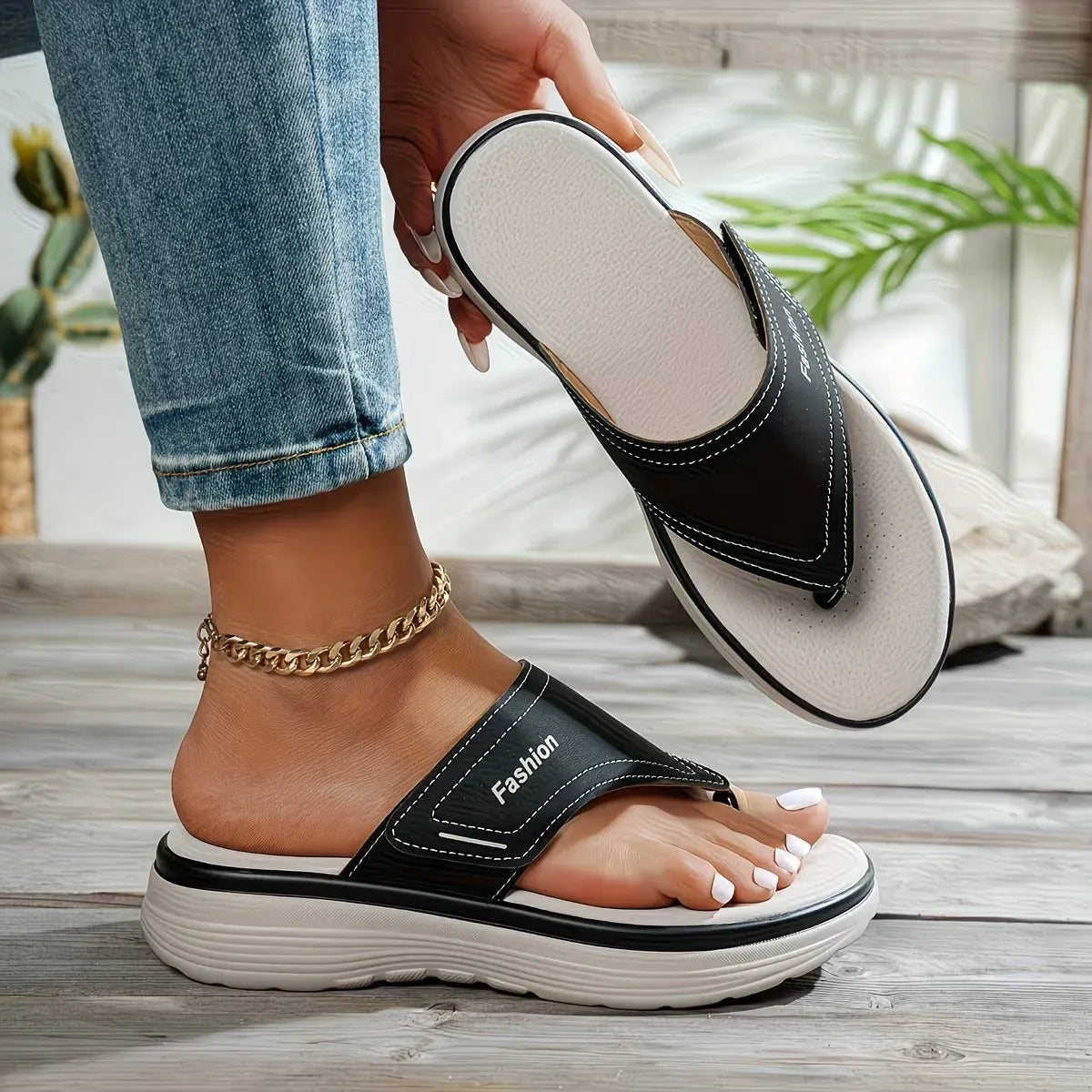 Women’s Thick Sole Comfort Flip-Flop Sandals