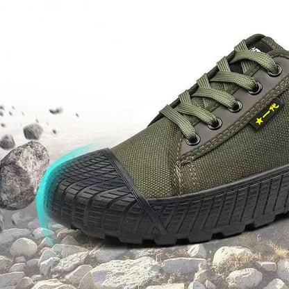 Men’s Rugged Low-Top Lace-Up Sneakers