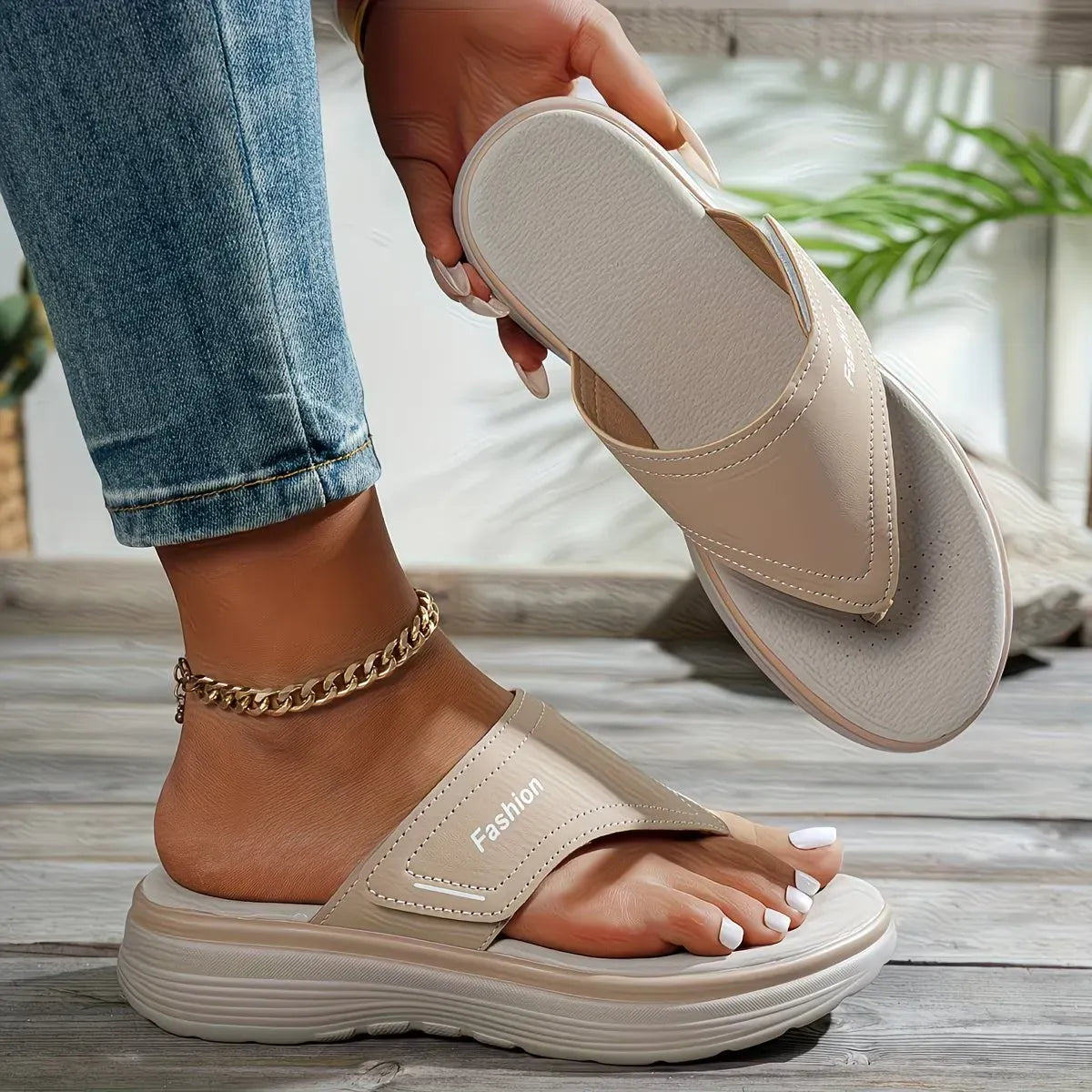 Women’s Thick Sole Comfort Flip-Flop Sandals