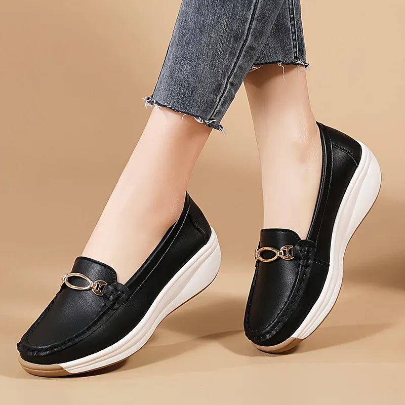 Women's Chain Accent Platform Loafers