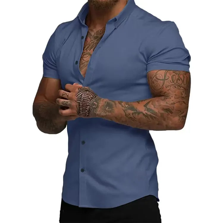 Men’s Muscle Fit Short Sleeve Button-Down Shirt