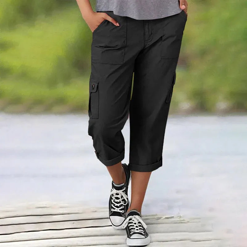 Women’s Stretch Multi-Pocket Capri Cargo Pants