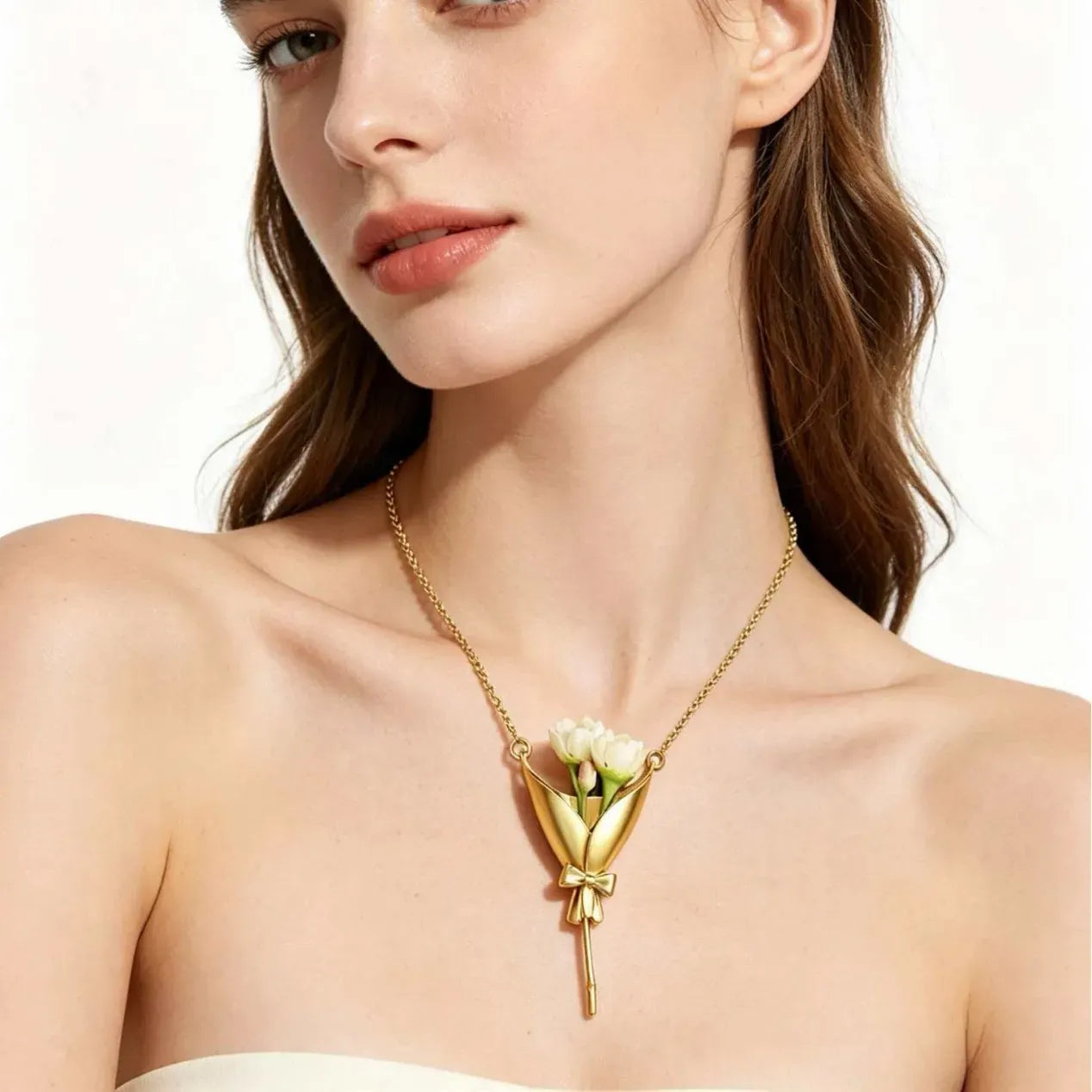 Rose Bouquet Pendant Necklace