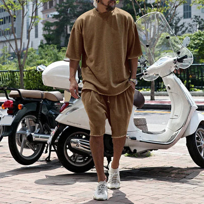 Men’s Oversized Short-Sleeve T-Shirt and Shorts Set