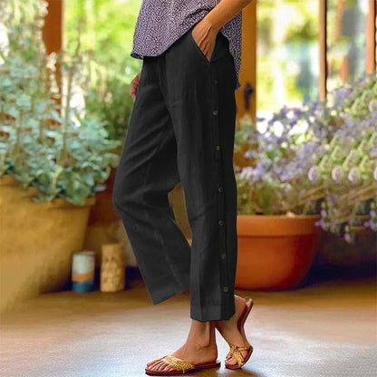 Women’s Side Button Cropped Pants