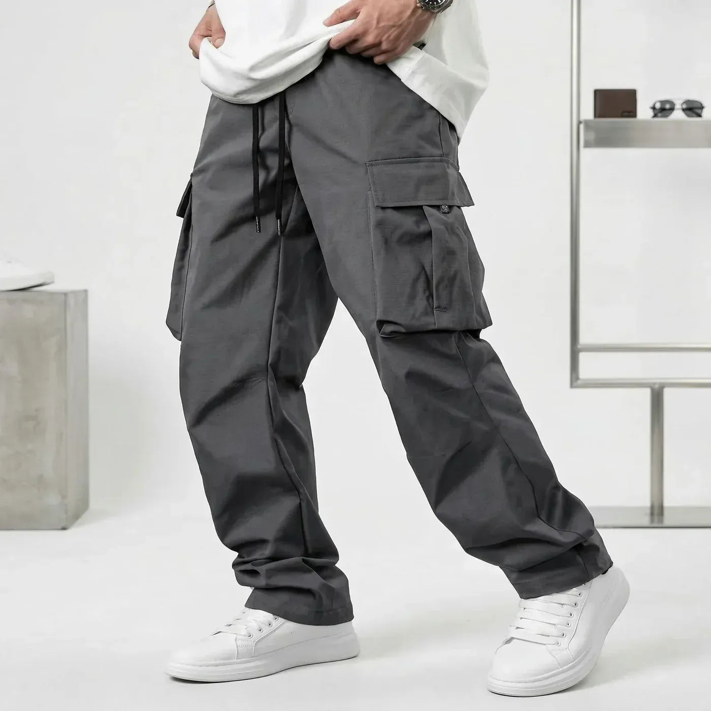 Men’s Lightweight Twill Cargo Pants with Utility Pockets