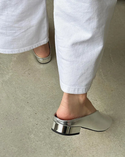 Women's Split Toe Slip-On Sandals