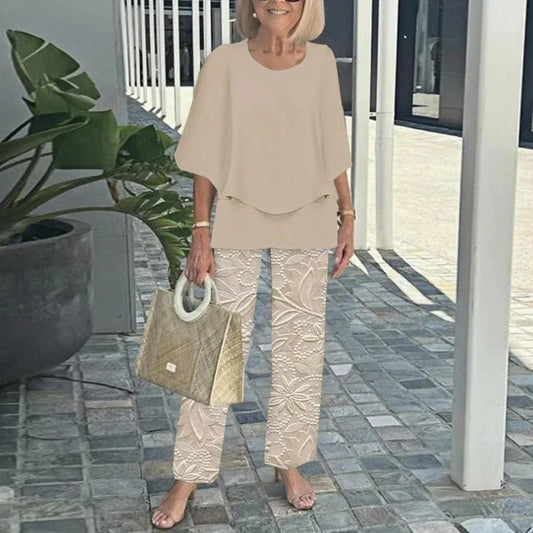 Women’s Relaxed Top and Printed Pants Set
