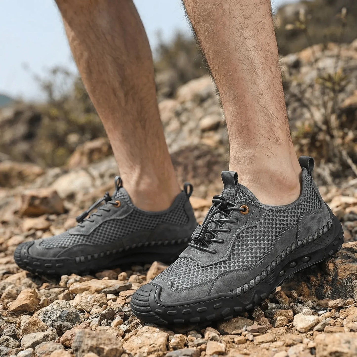 Men’s Breathable Outdoor Hiking Shoes