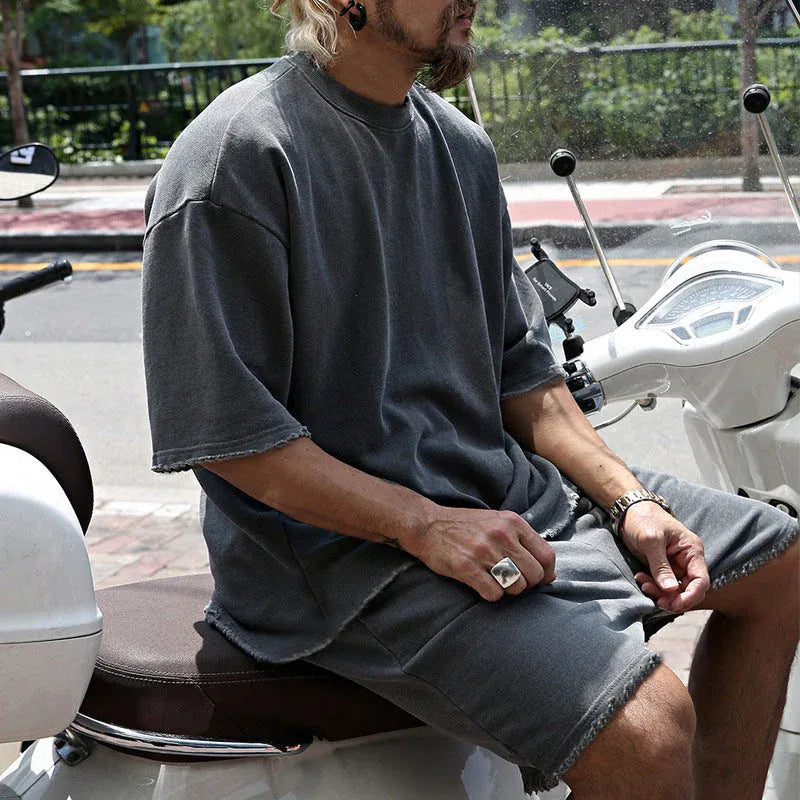 Men’s Oversized Short-Sleeve T-Shirt and Shorts Set