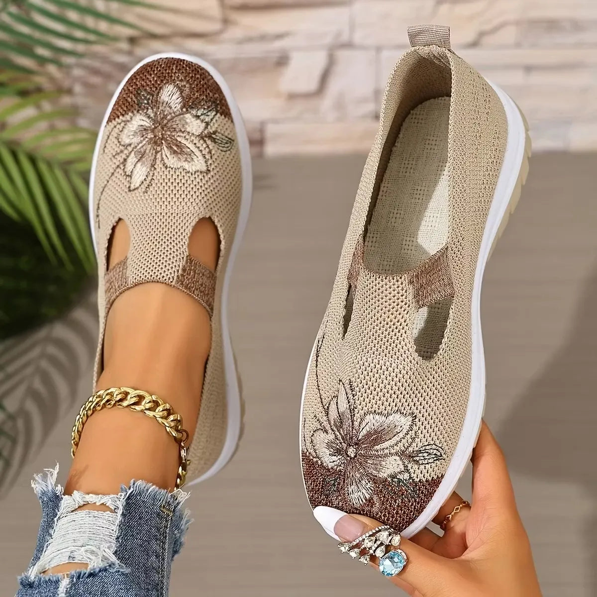 Women's Floral Knit Slip-On Walking Shoes
