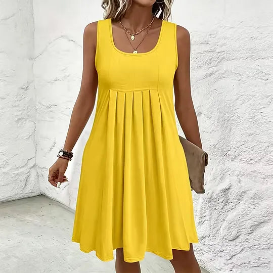 Women's Sleeveless Pleated Swing Dress