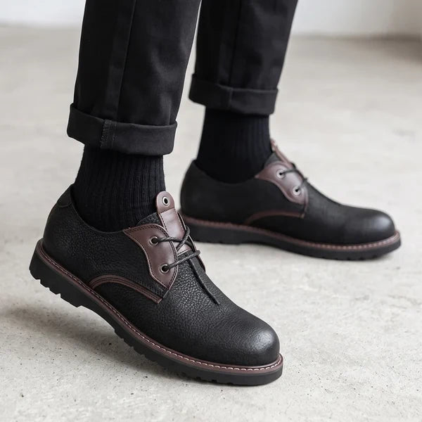 Men’s Classic Lace-Up Derby Shoes