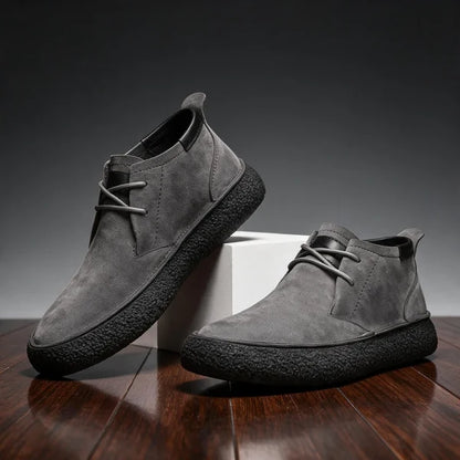 Men’s Classic Lace-Up Chukka Shoes