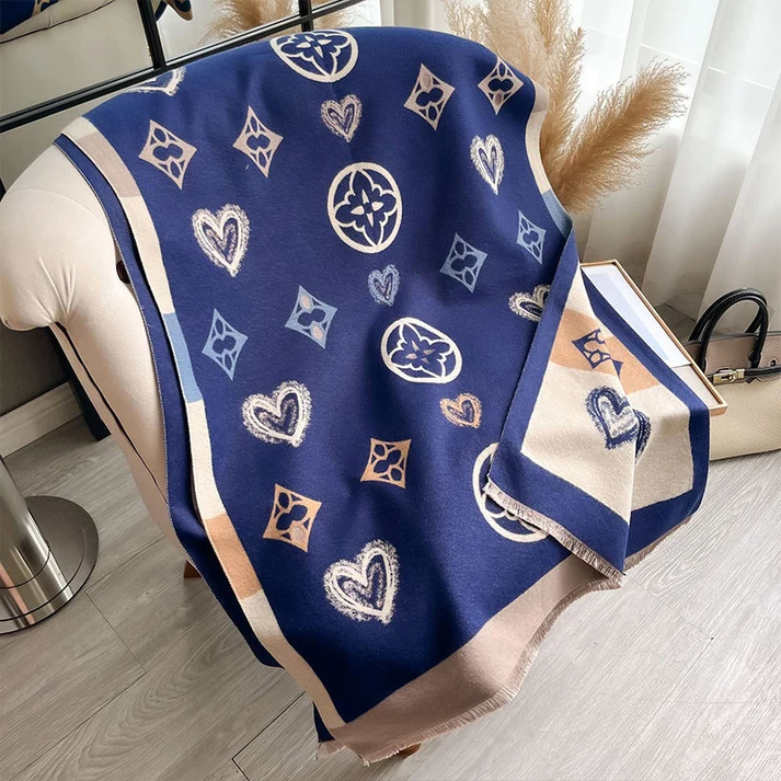 Women's Patterned Shawl