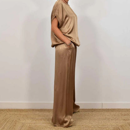 Women's Two-Piece Top and Wide-Leg Pants Set