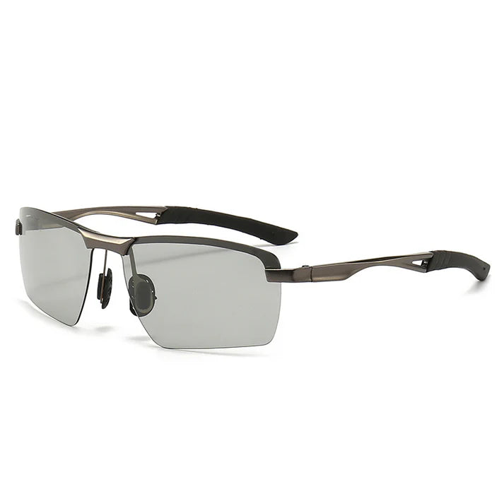 Outdoor Photochromic Polarized Sunglasses