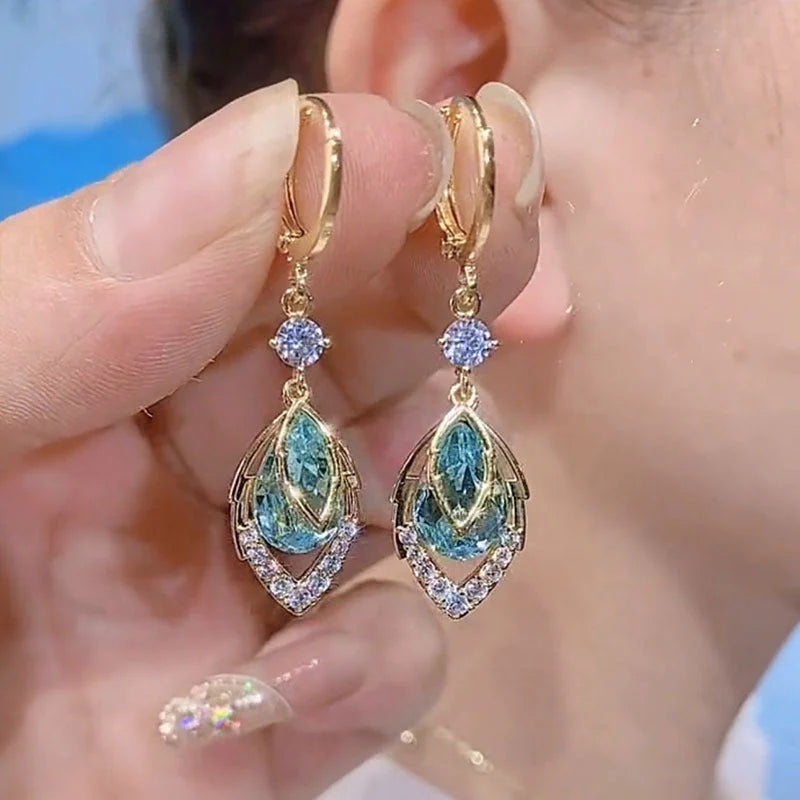 Women's Crystal Teardrop Dangle Earrings