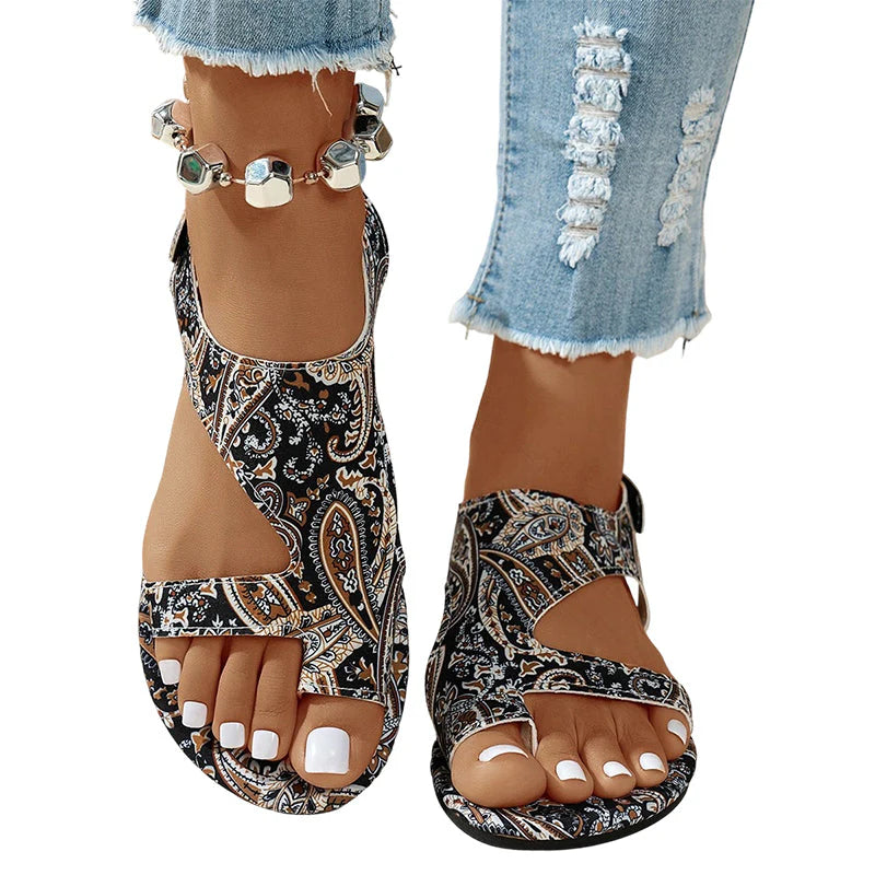 Women's Printed Cutout Flat Sandals