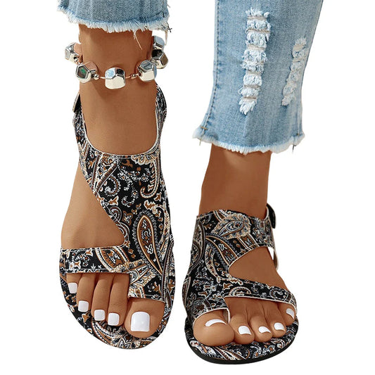 Women's Printed Cutout Flat Sandals