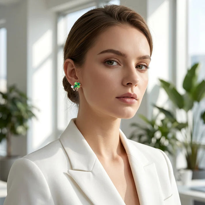 Women's Clover Huggie Hoop Earrings