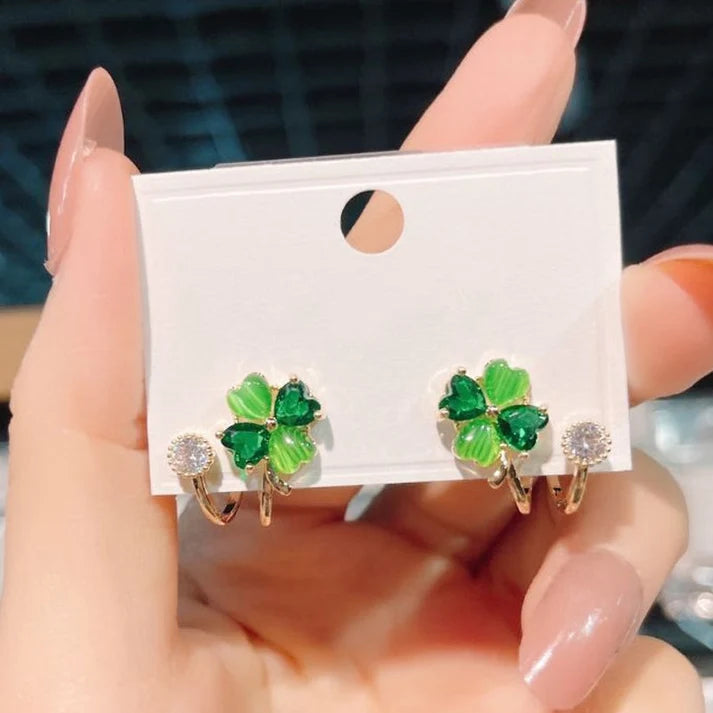 Women's Clover Huggie Hoop Earrings