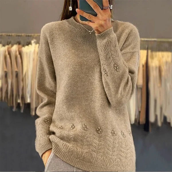 Women’s Cable Knit Round Neck Sweater