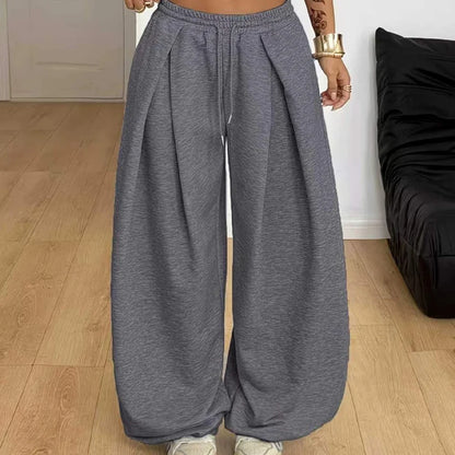 Women’s Pleated Wide-Leg Pants