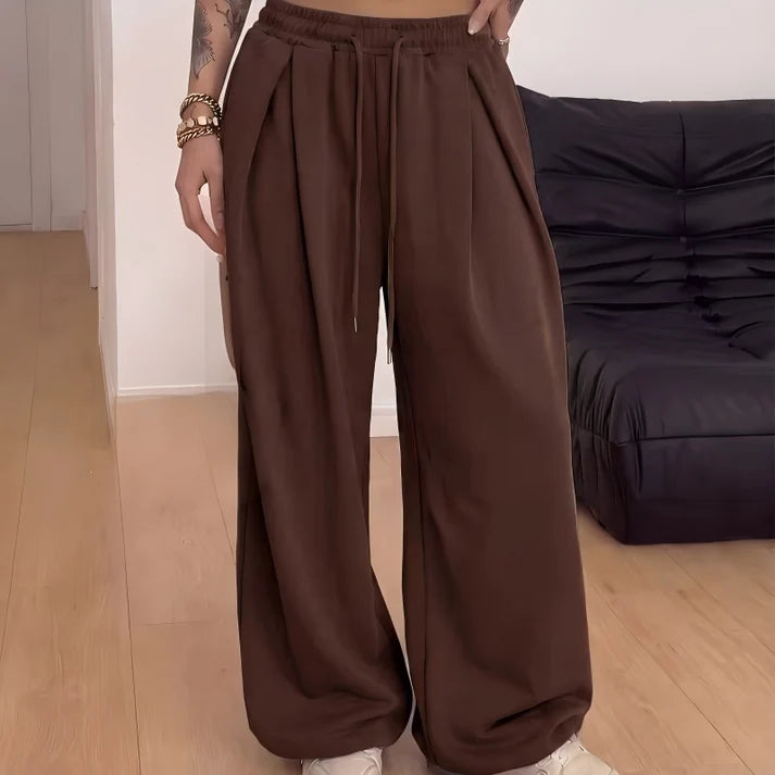 Women’s Pleated Wide-Leg Pants