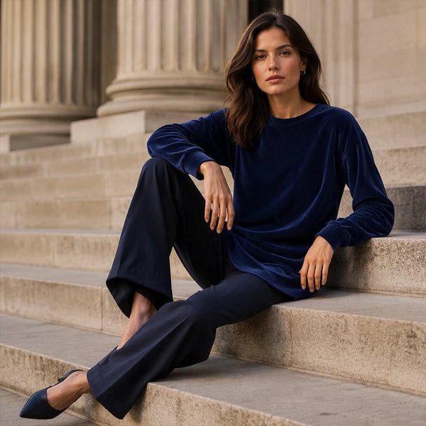 Women's Rounded-Hem Tunic Top